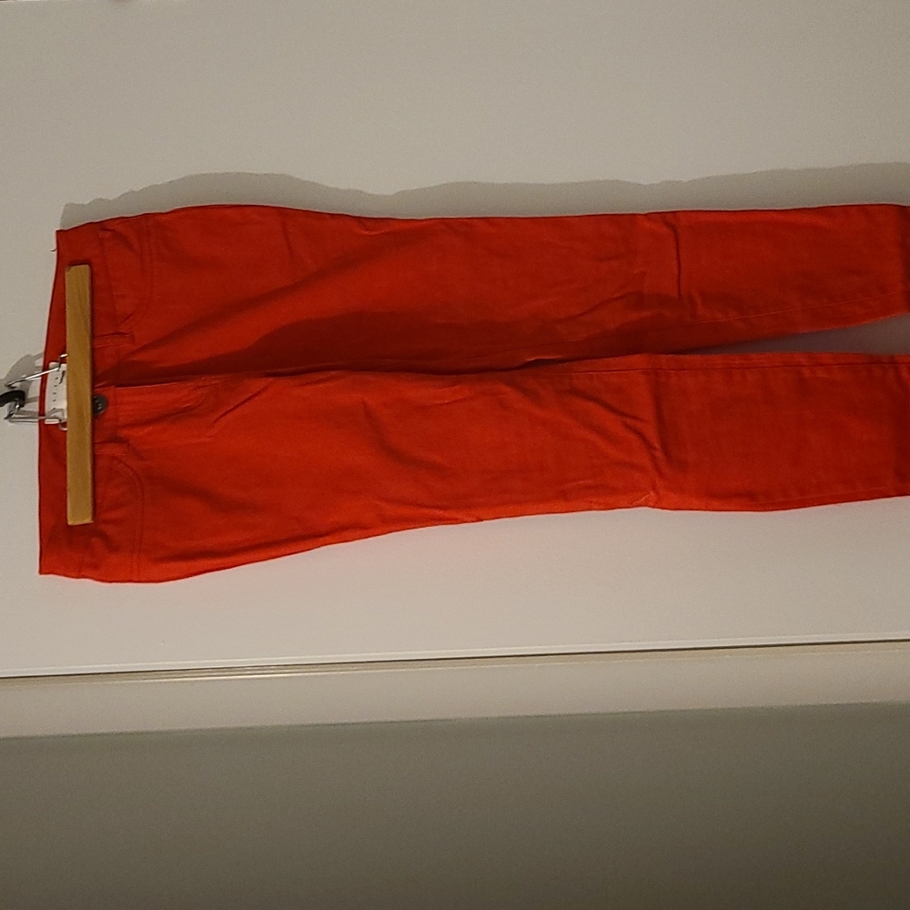 Kensie, Coral pants, 97% cotton, 3% spandex, preloved, good condition.